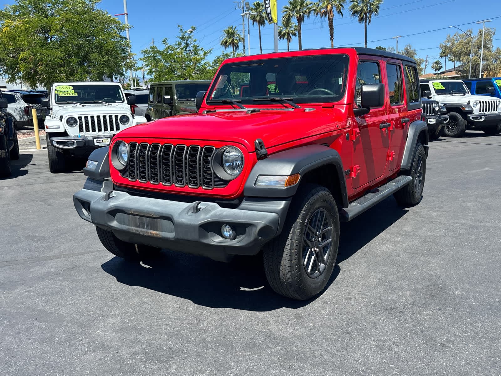 2024 Jeep Wrangler Sport S's photo