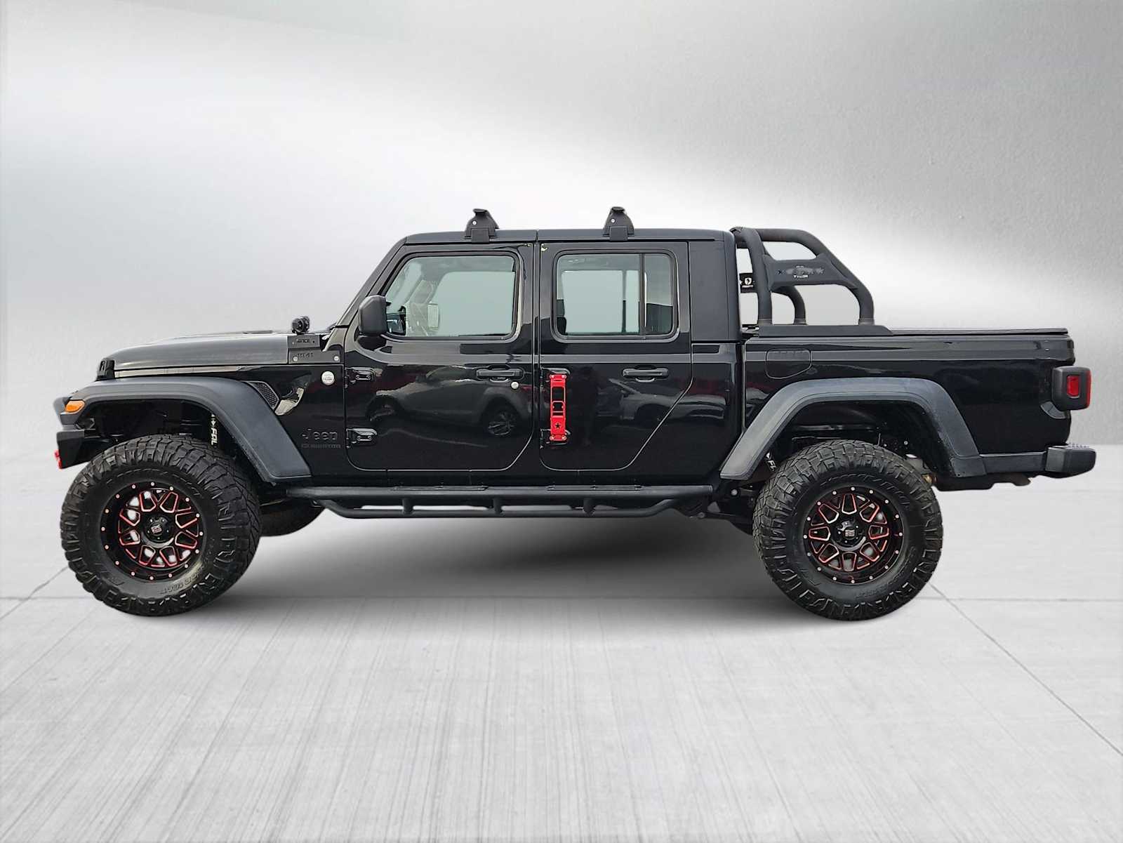 Thumbnail: 2021 Jeep Gladiator - 9