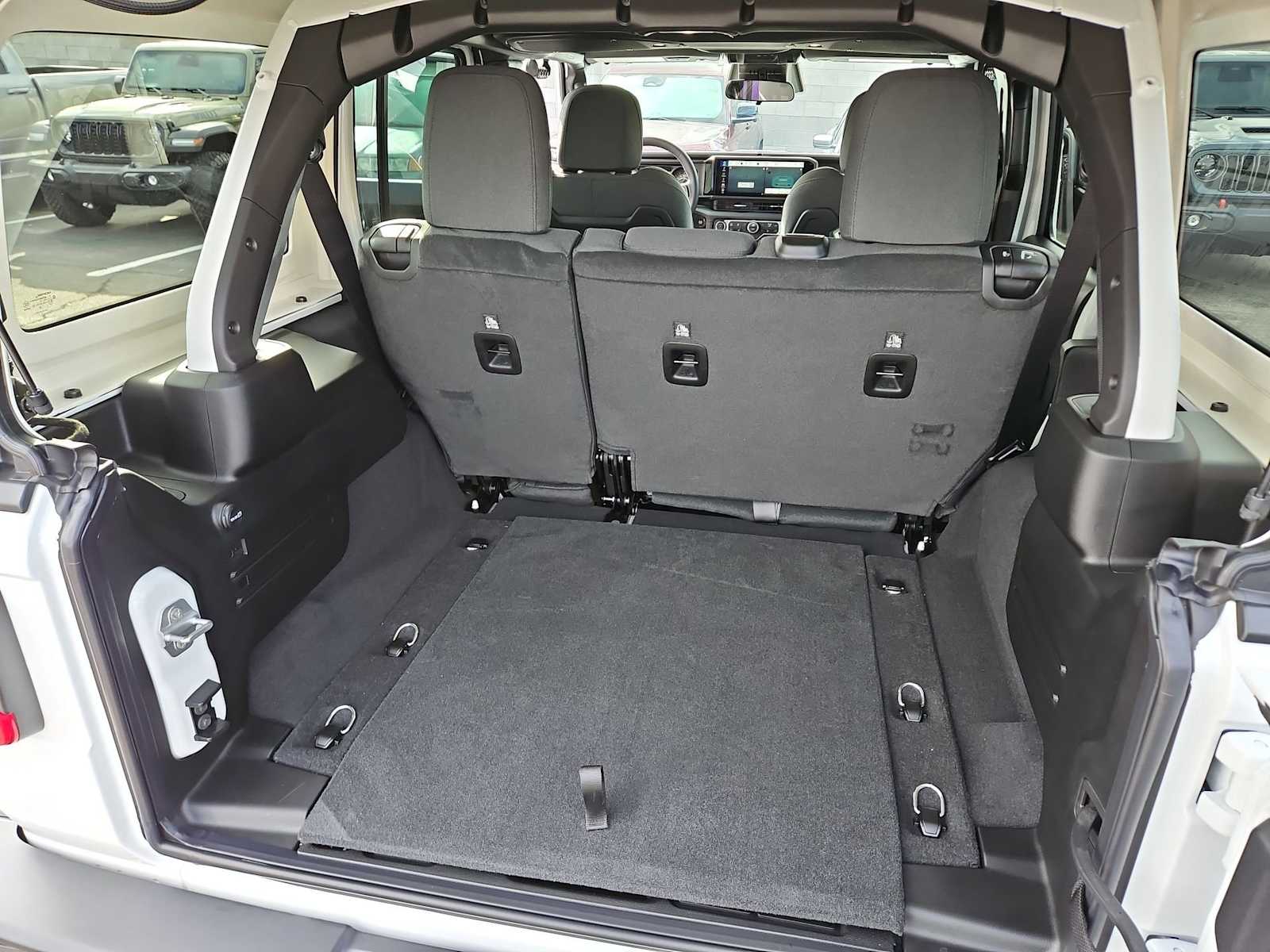 Thumbnail: 2026 Jeep Wrangler - 31