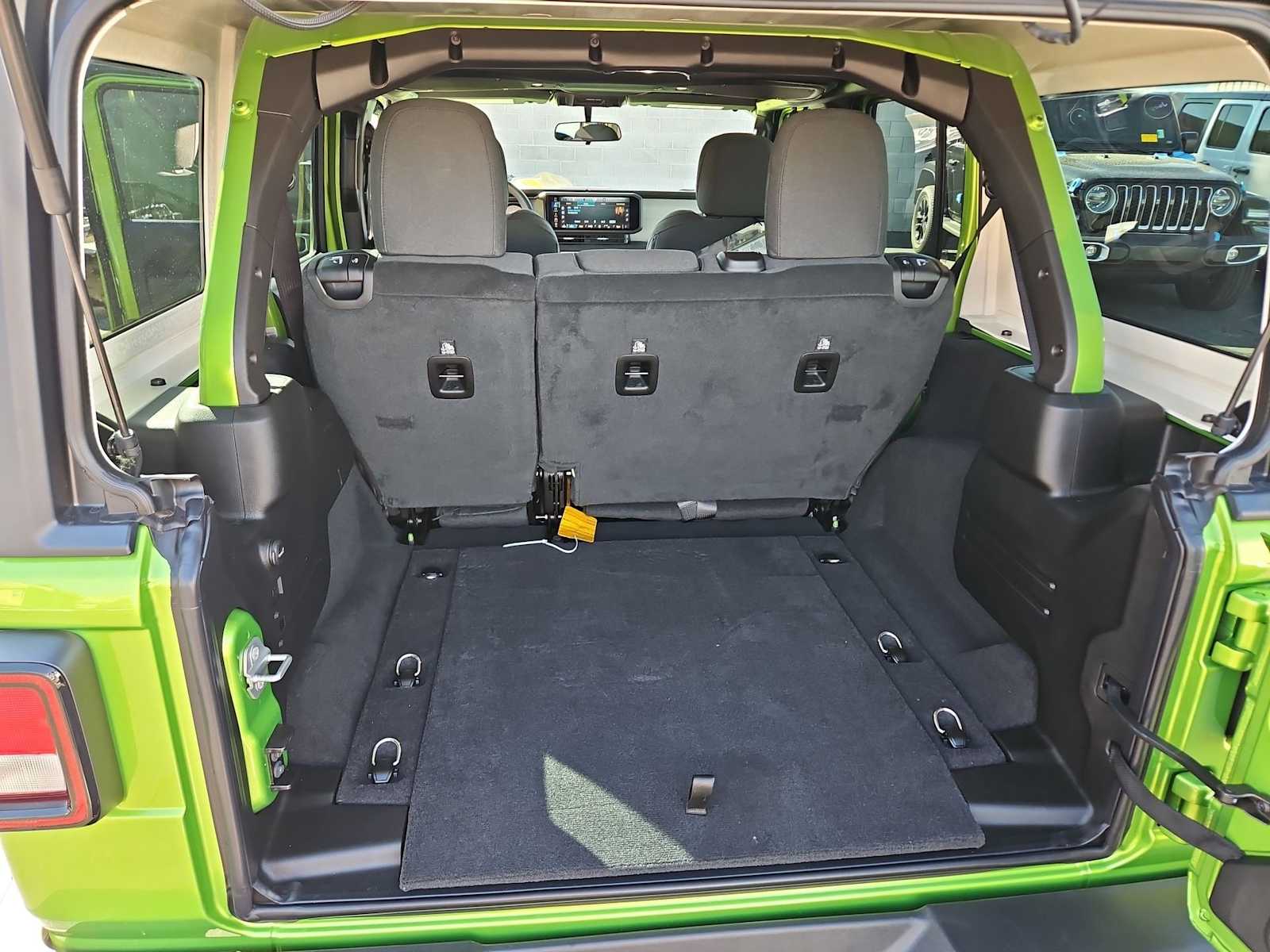 Thumbnail: 2026 Jeep Wrangler - 31