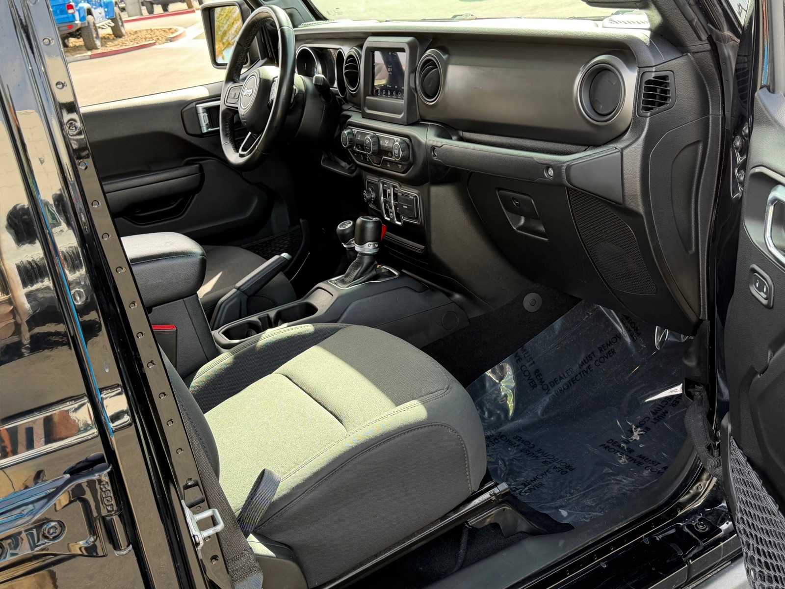 Thumbnail: 2022 Jeep Gladiator - 44