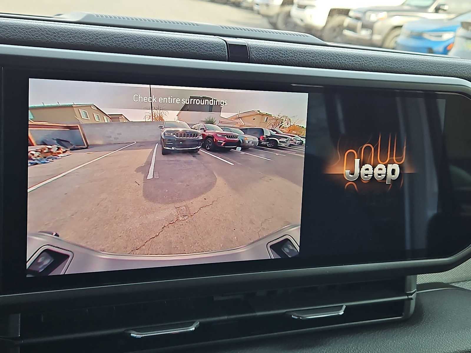 Thumbnail: 2026 Jeep Gladiator - 27