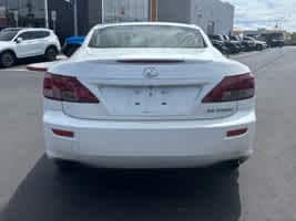 Thumbnail: 2015 Lexus IS - 7