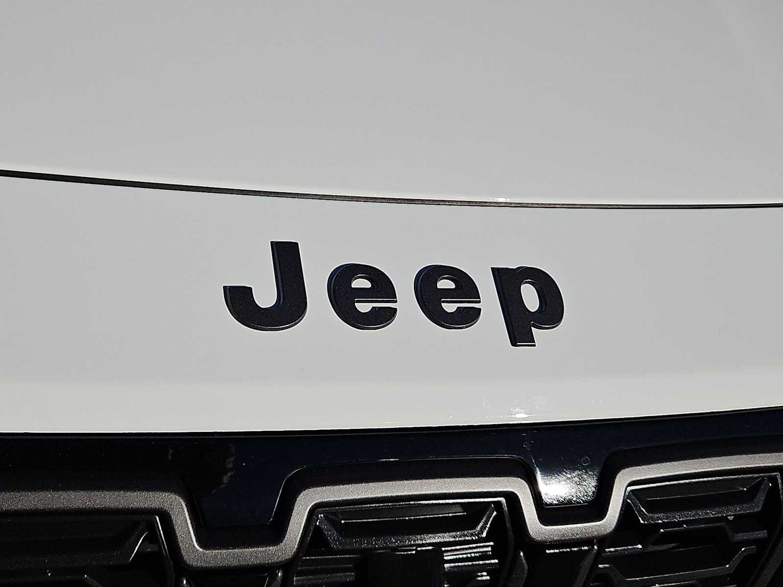 Thumbnail: 2026 Jeep Cherokee - 12