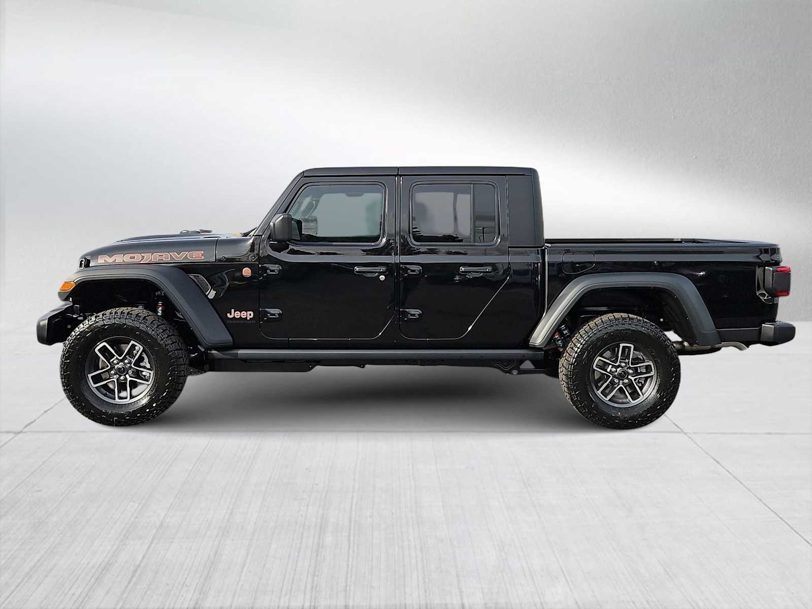 Thumbnail: 2026 Jeep Gladiator - 5