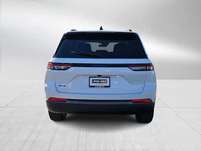 Thumbnail: 2026 Jeep Grand Cherokee - 7