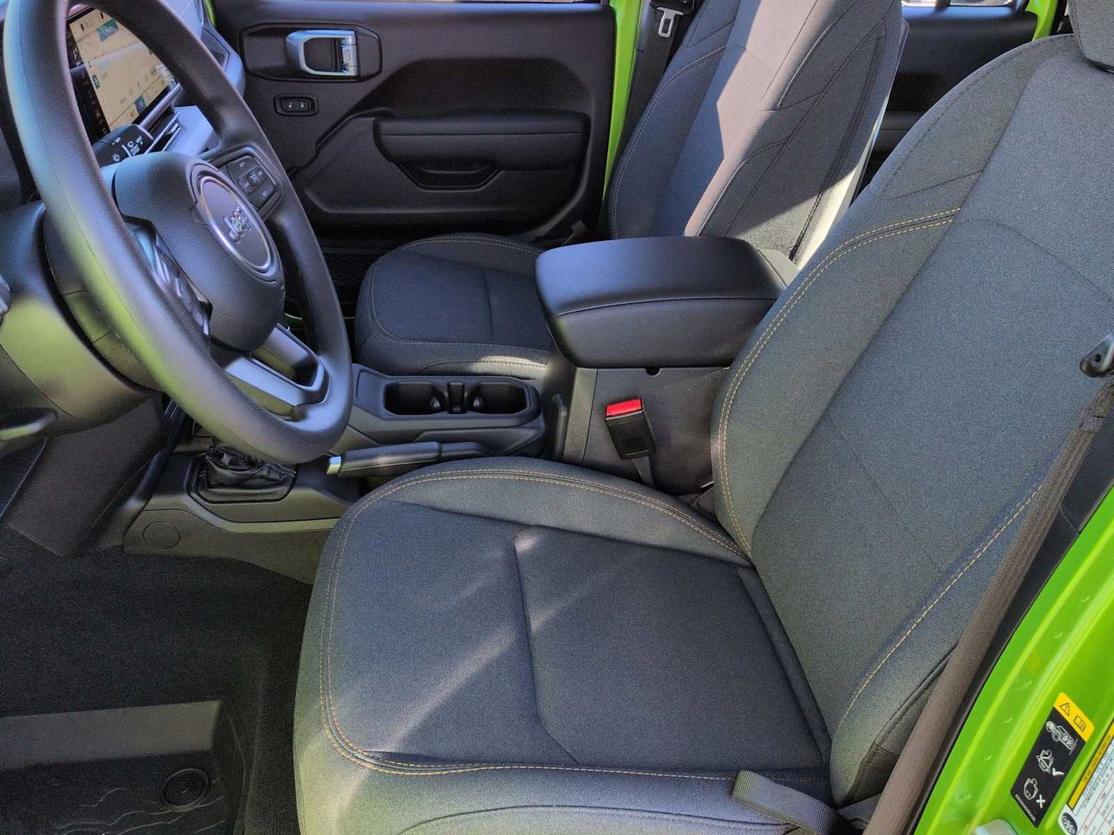 Thumbnail: 2026 Jeep Gladiator - 16