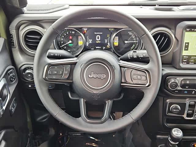 Thumbnail: 2023 Jeep Wrangler - 21