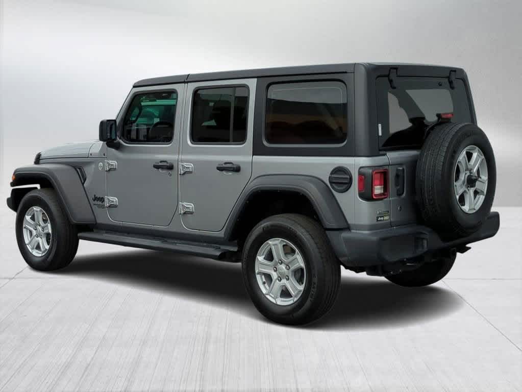 Thumbnail: 2021 Jeep Wrangler - 3