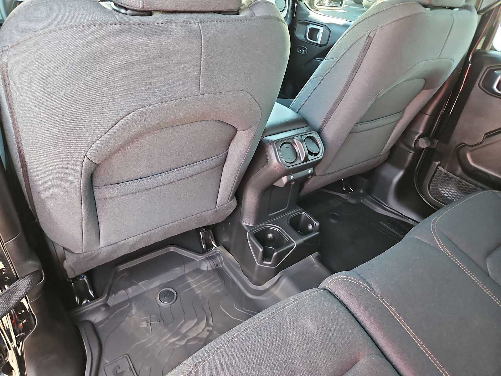 Thumbnail: 2026 Jeep Wrangler - 17