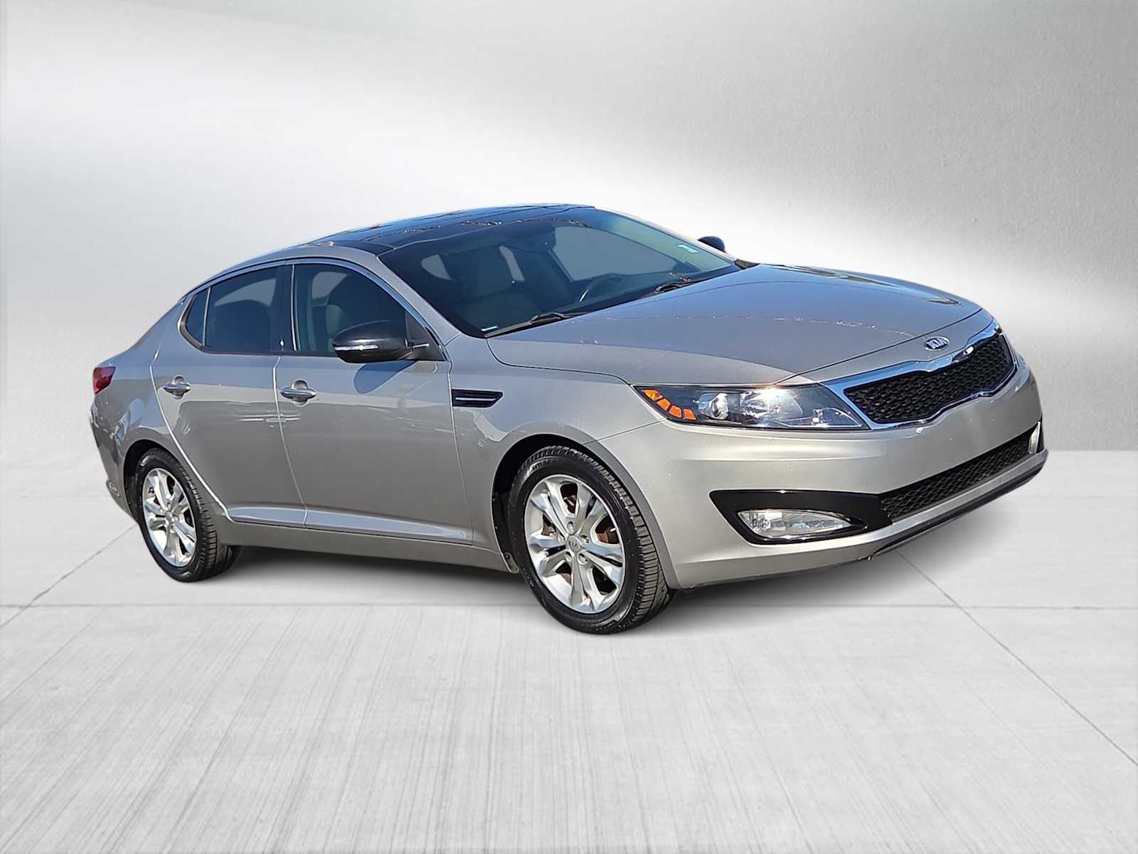 2013 Kia Optima EX photo 3