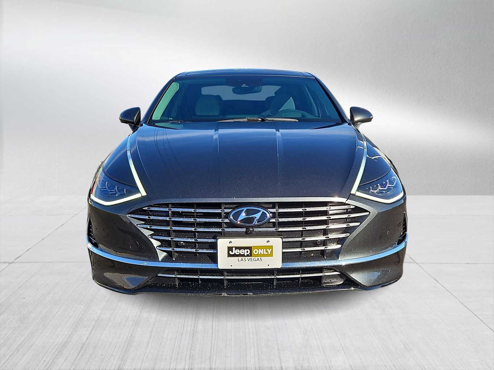 2023 Hyundai Sonata Hybrid Limited photo 3