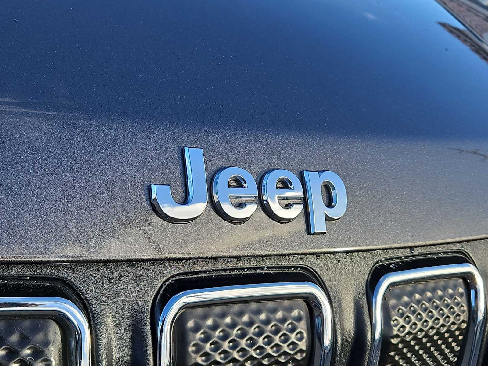 Thumbnail: 2022 Jeep Compass - 12