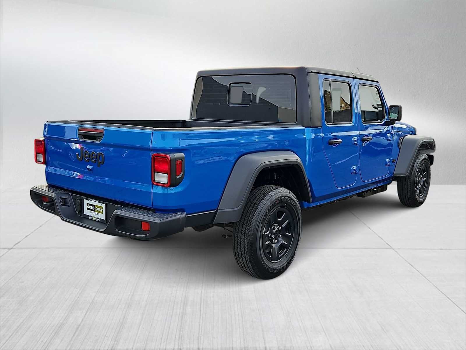 Thumbnail: 2026 Jeep Gladiator - 8