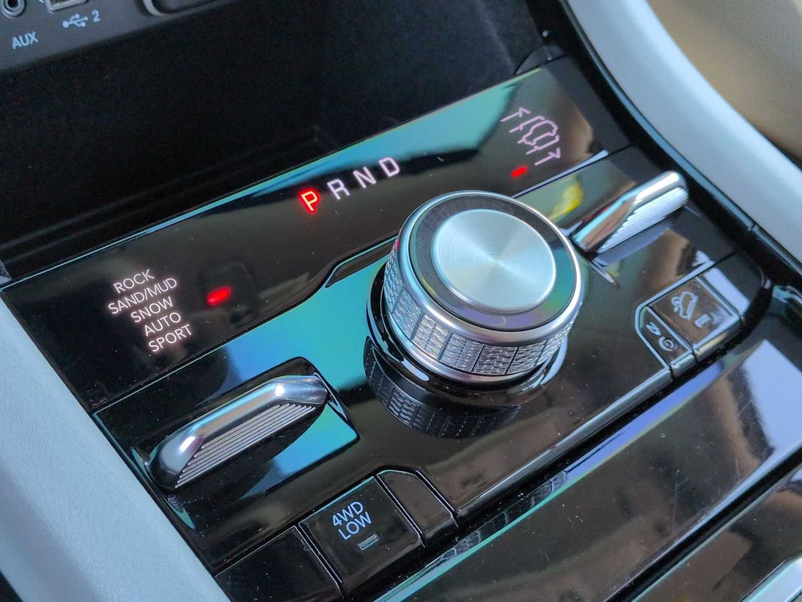 Thumbnail: 2022 Jeep Grand Cherokee L - 35