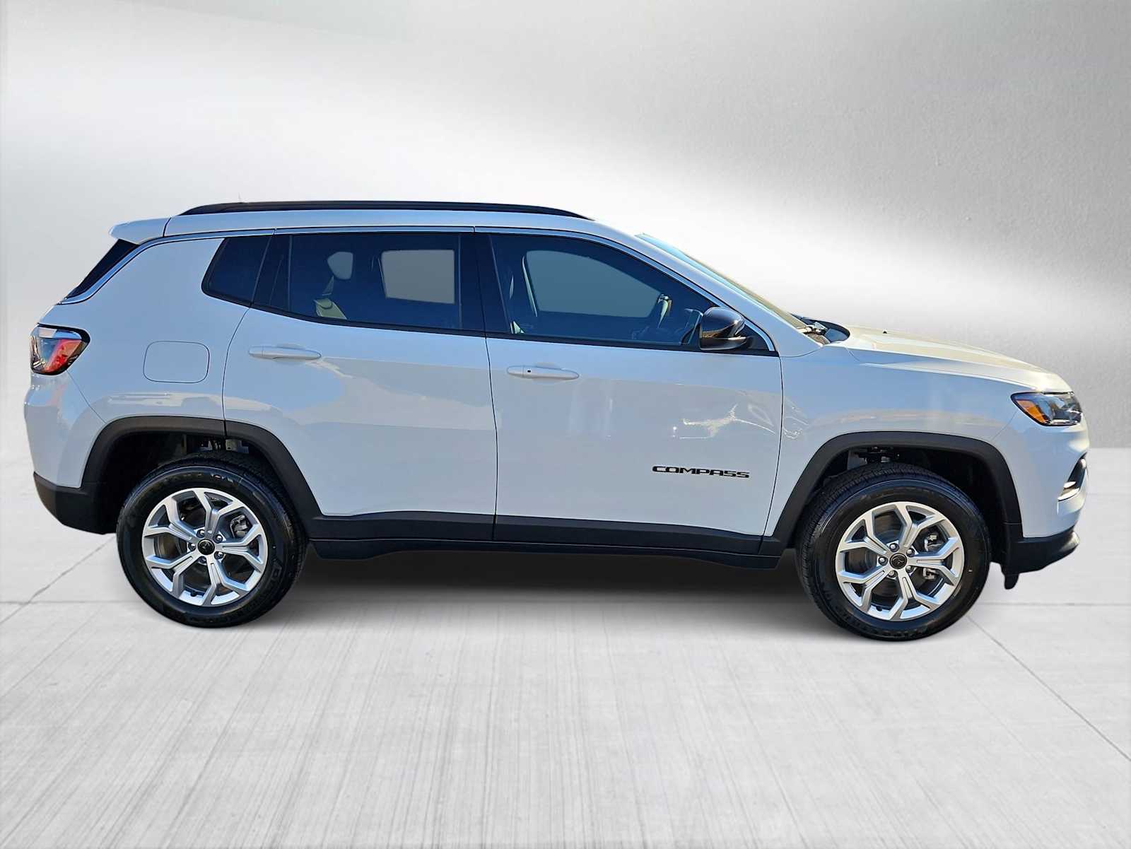 Thumbnail: 2026 Jeep Compass - 9