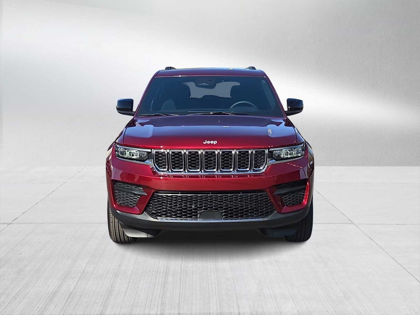 Thumbnail: 2025 Jeep Grand Cherokee - 3