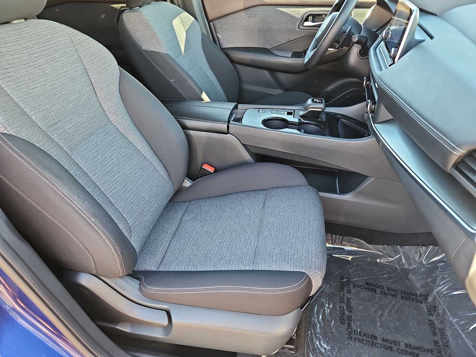 Thumbnail: 2023 Nissan Rogue - 21