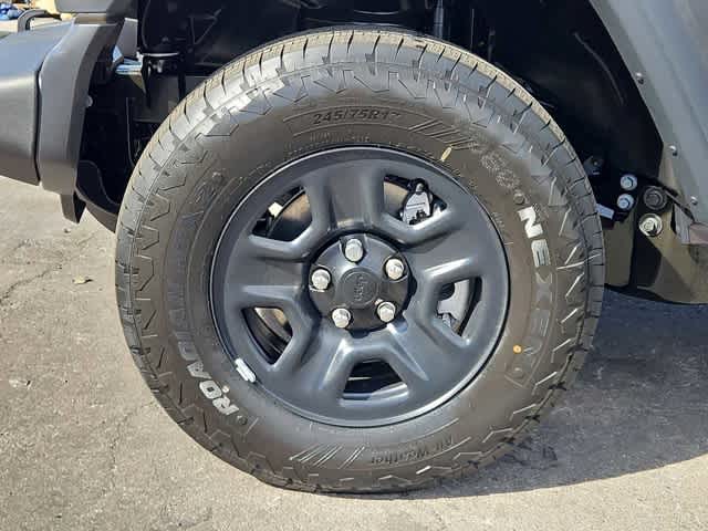 Thumbnail: 2026 Jeep Wrangler - 13
