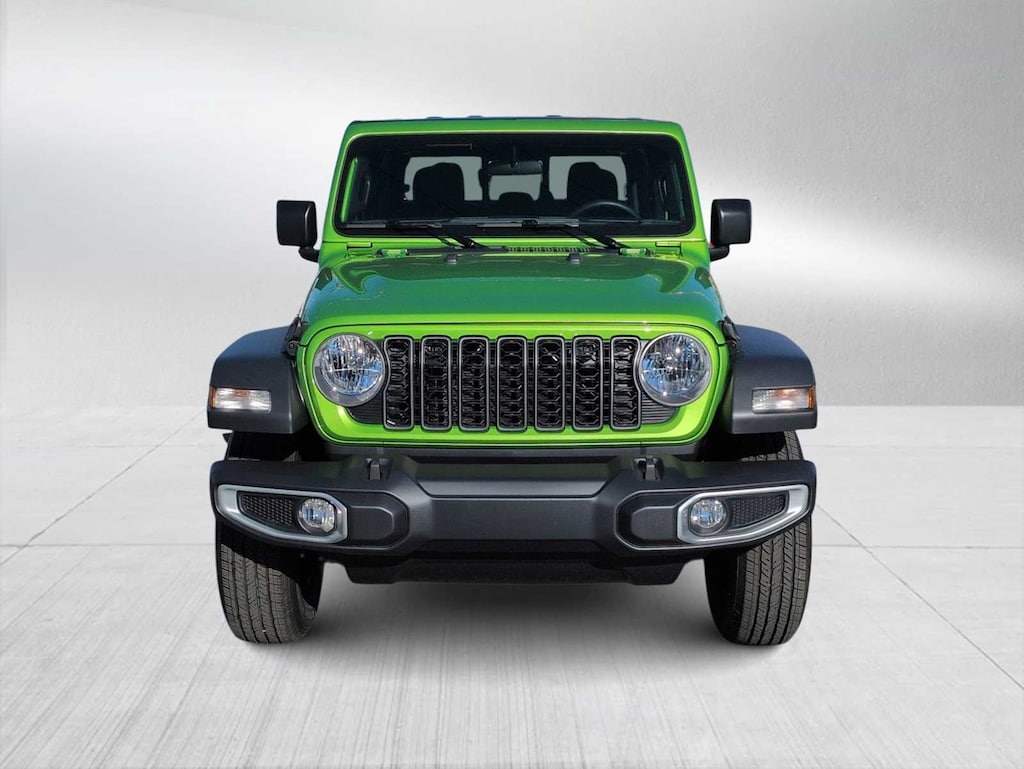 New 2026 Jeep Gladiator Sport Pickup