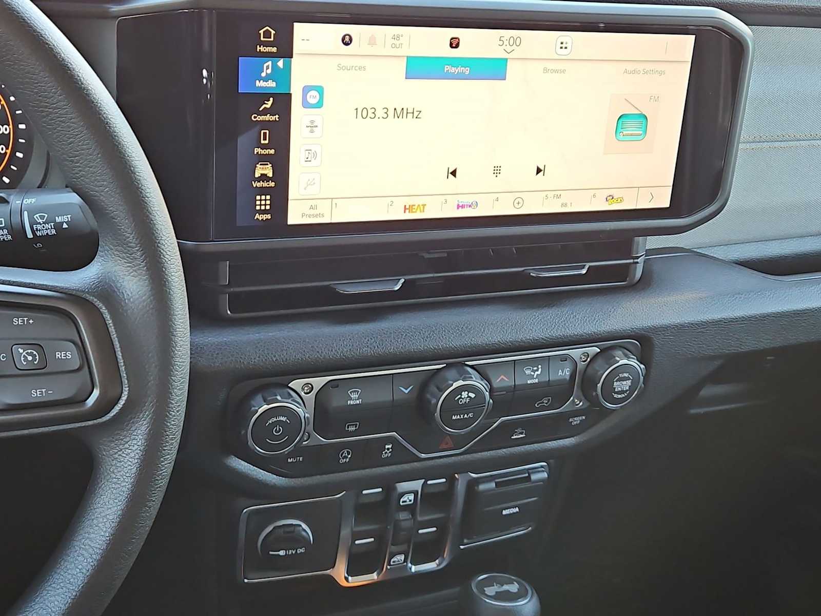 Thumbnail: 2026 Jeep Wrangler - 26