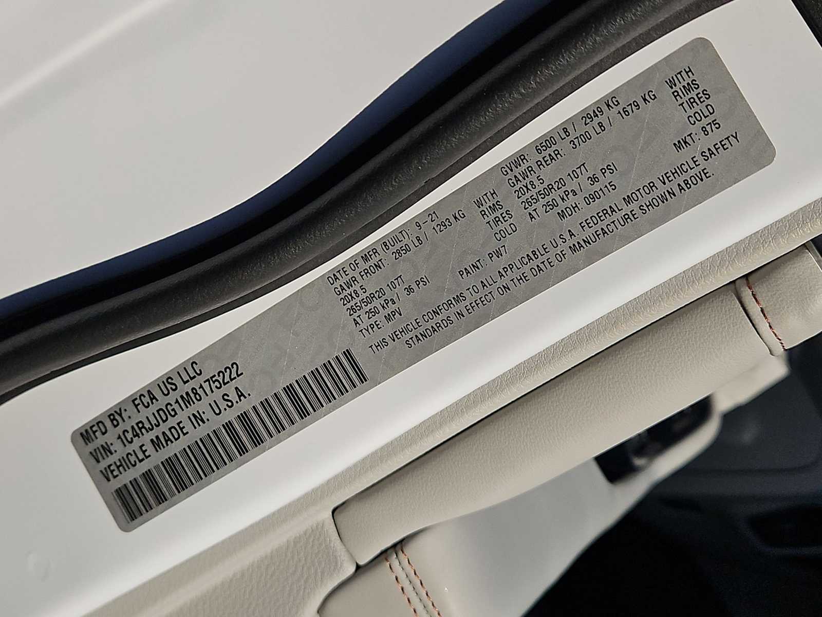 Thumbnail: 2021 Jeep Grand Cherokee L - 38