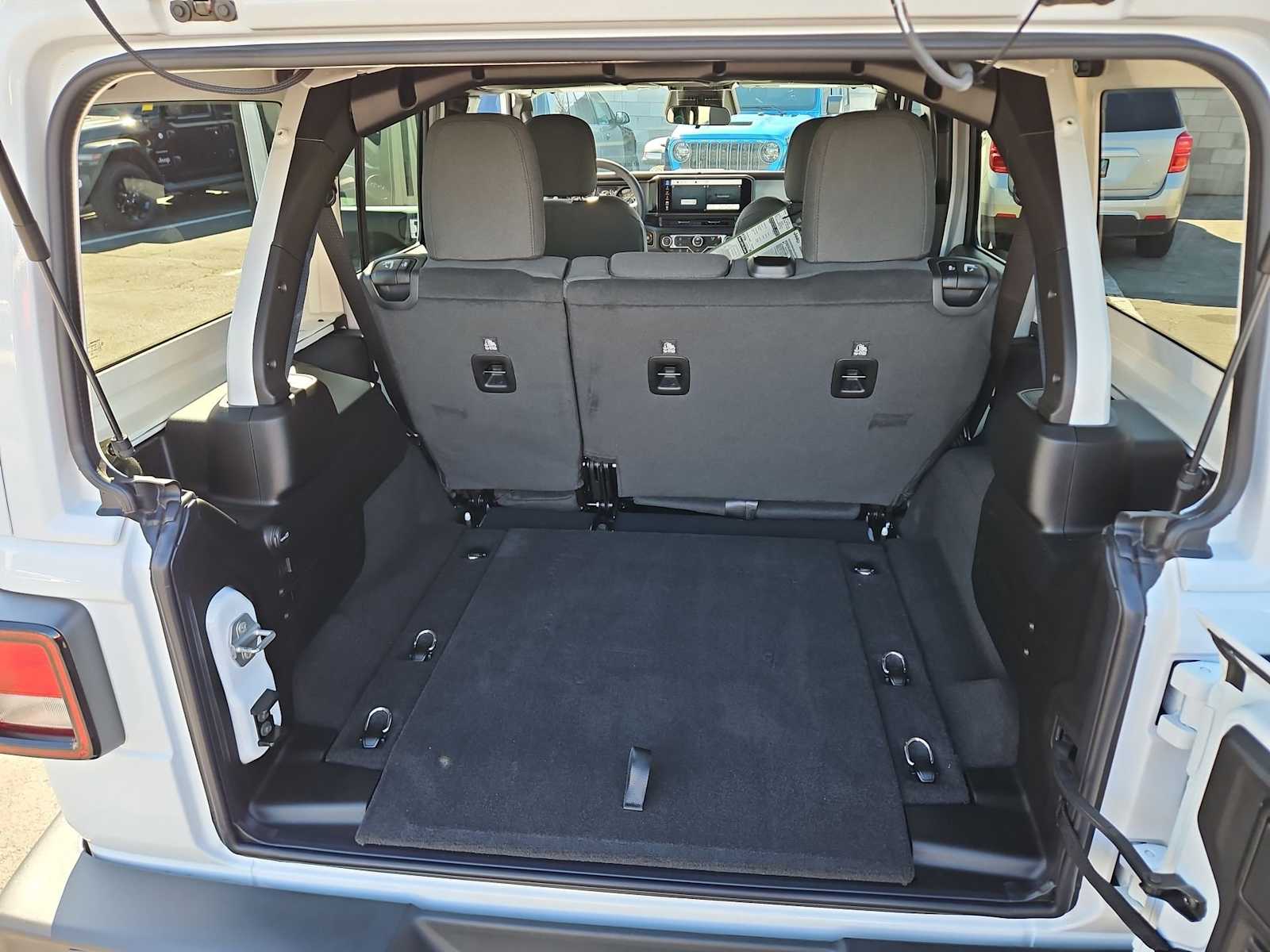 Thumbnail: 2026 Jeep Wrangler - 30