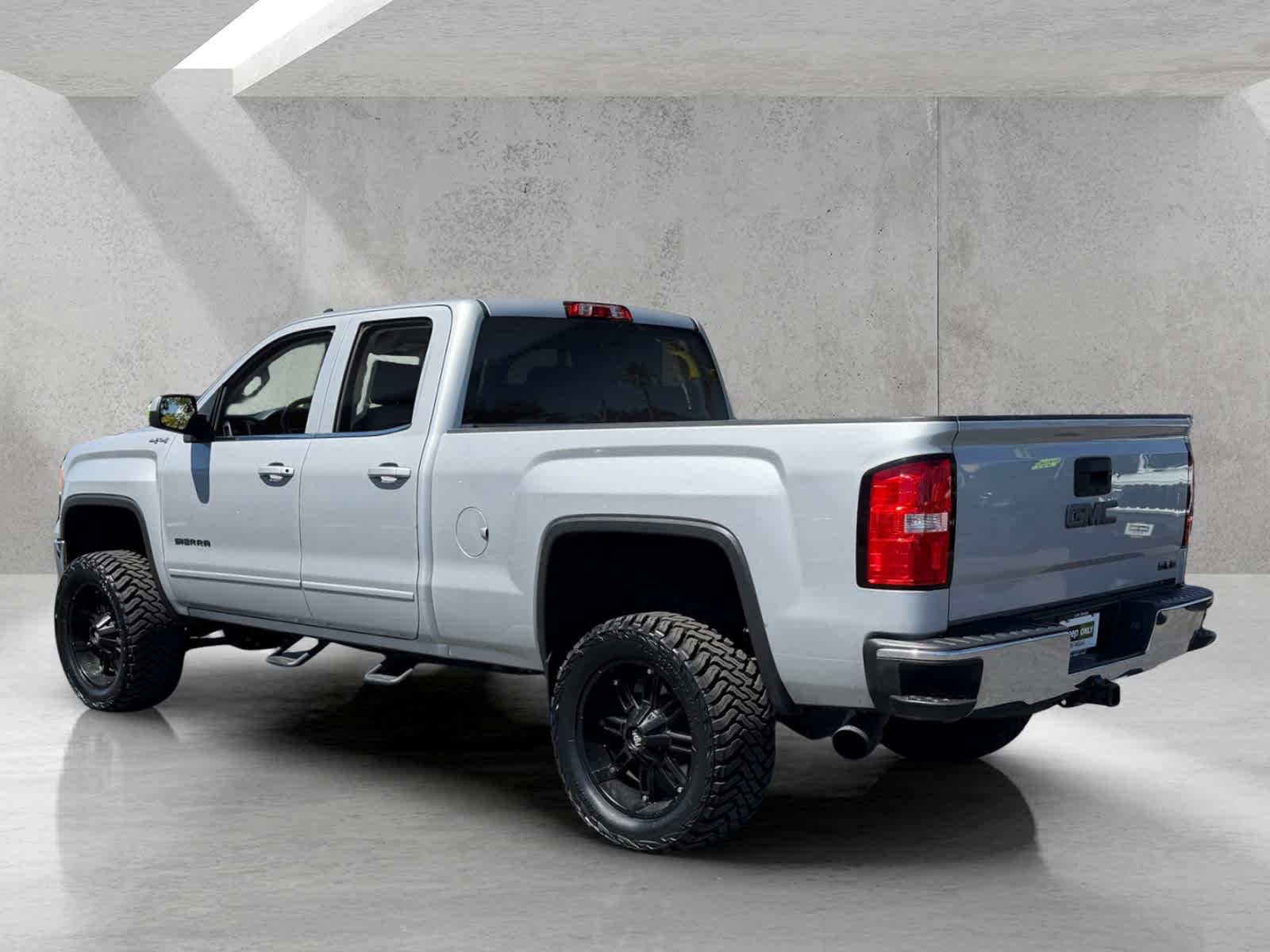 Thumbnail: 2015 GMC Sierra 1500 - 6