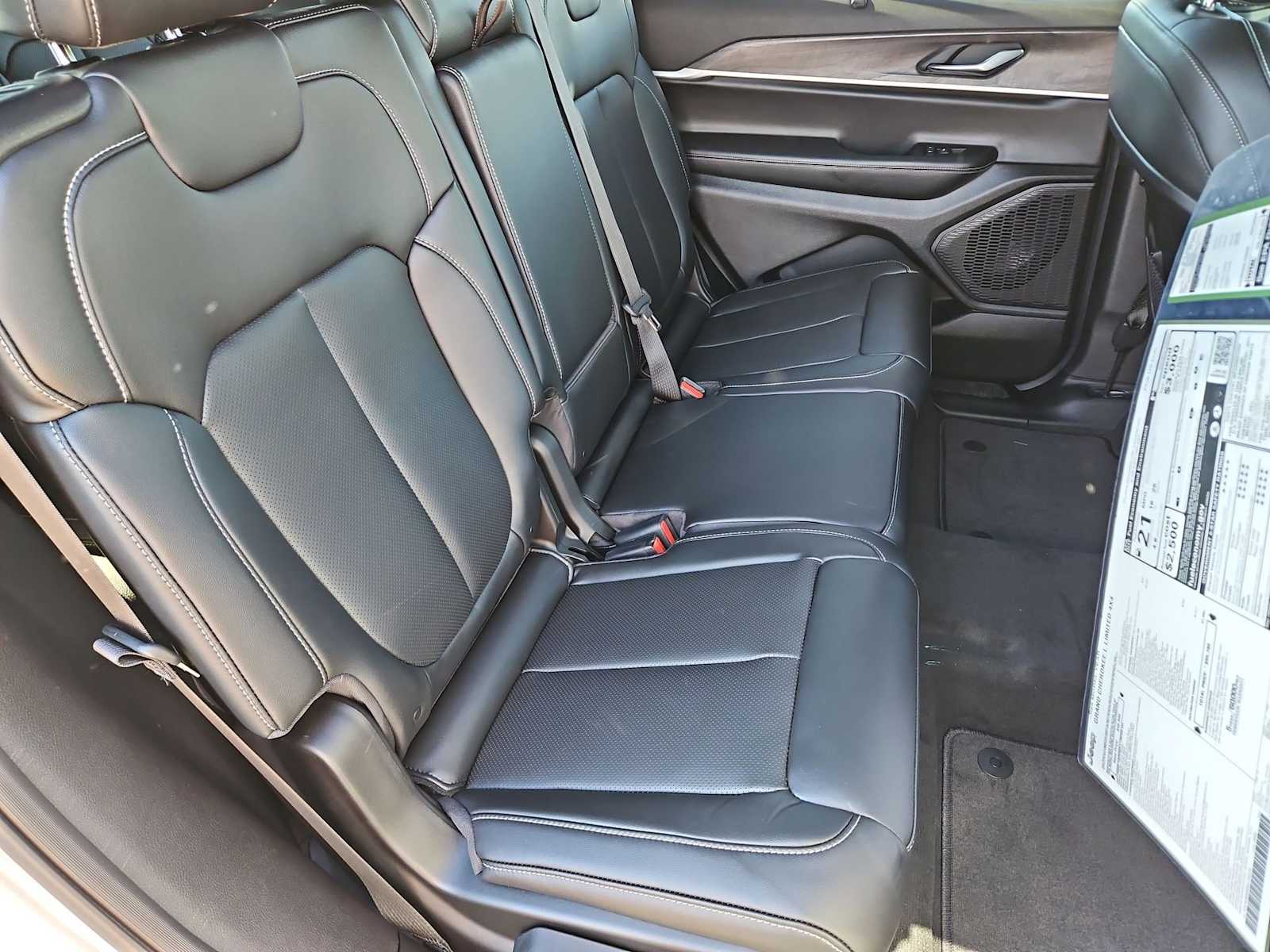 Thumbnail: 2025 Jeep Grand Cherokee - 22