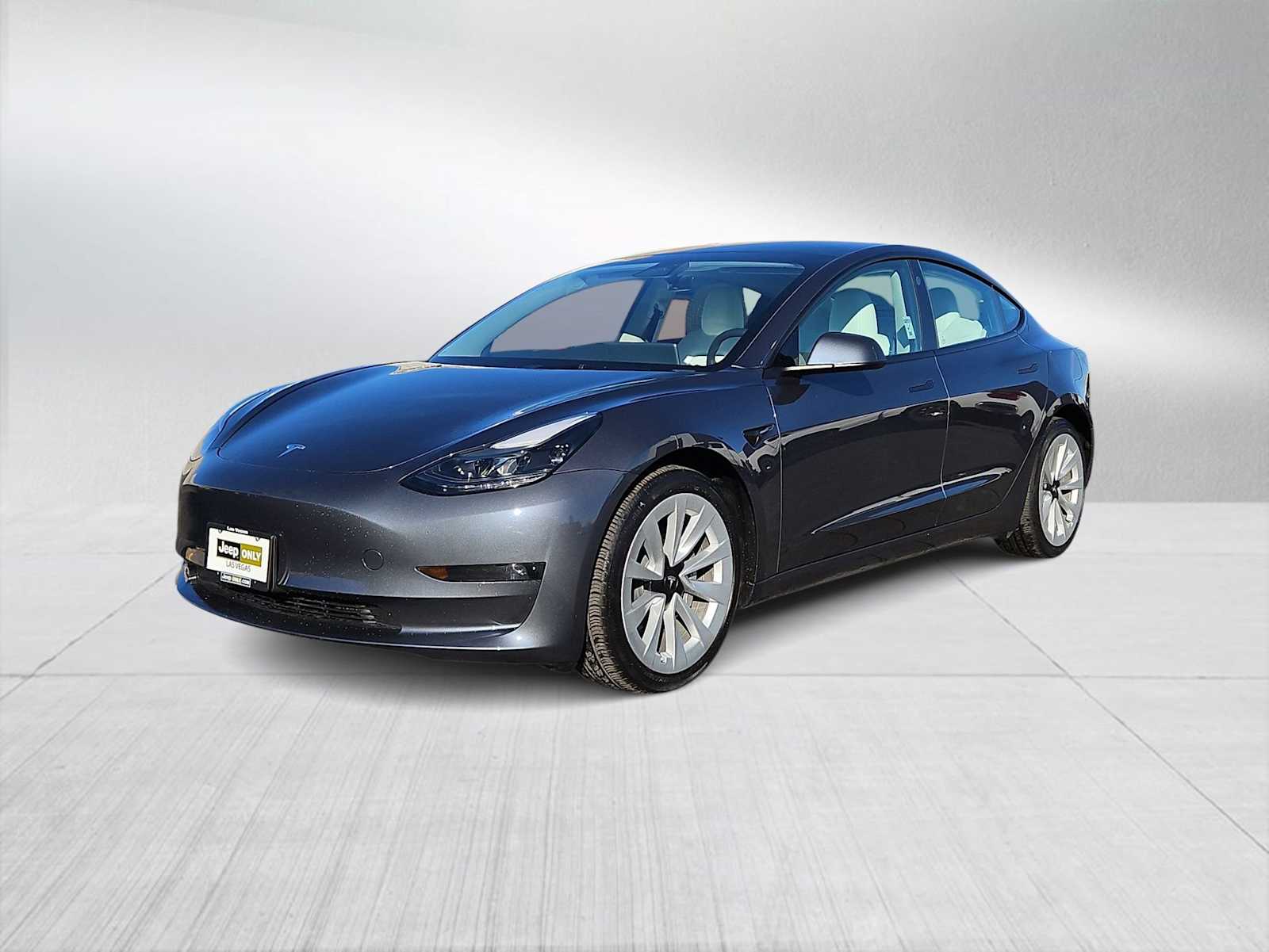 2023 Tesla Model 3 photo 3