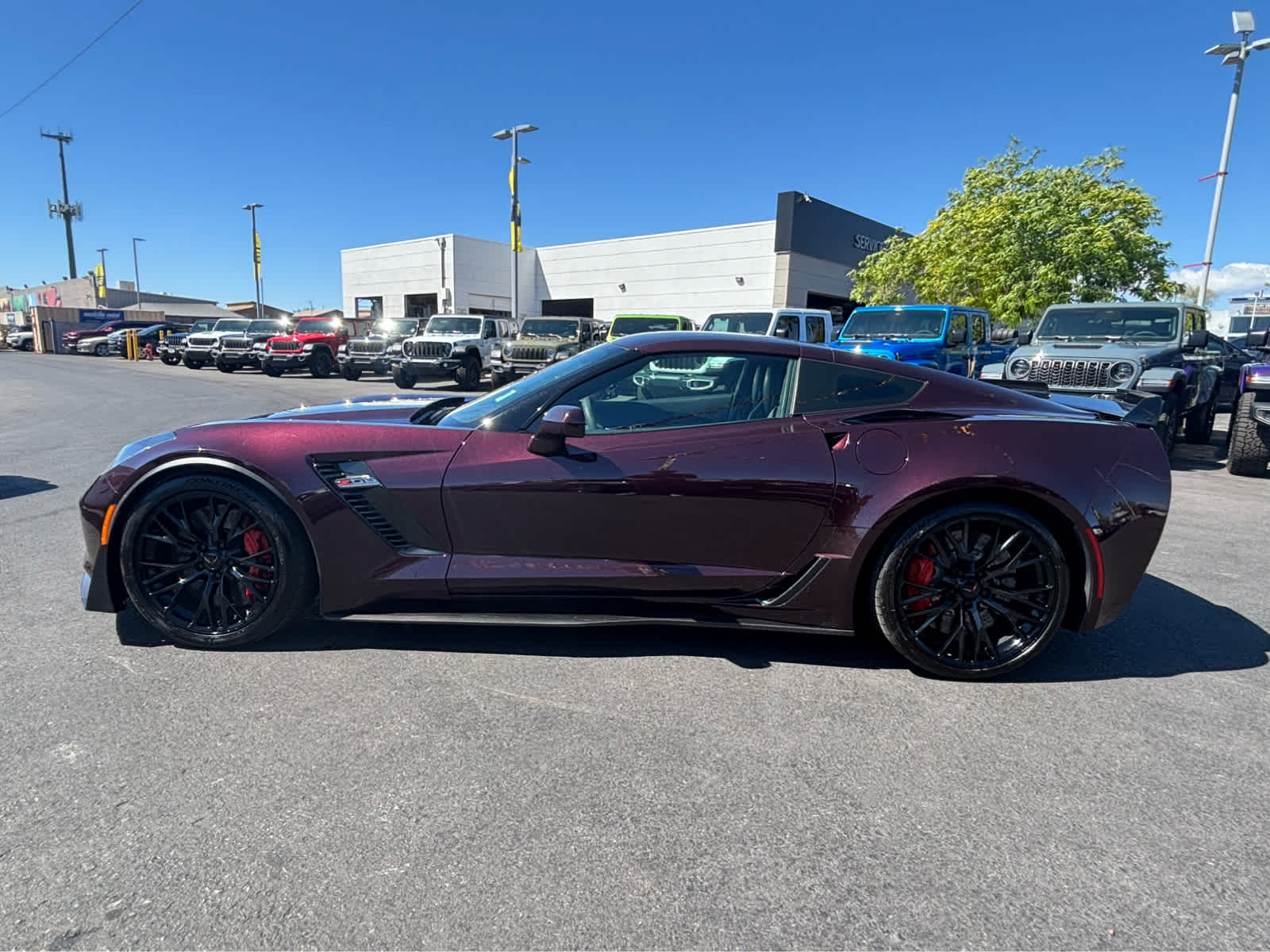 Thumbnail: 2017 Chevrolet Corvette - 8