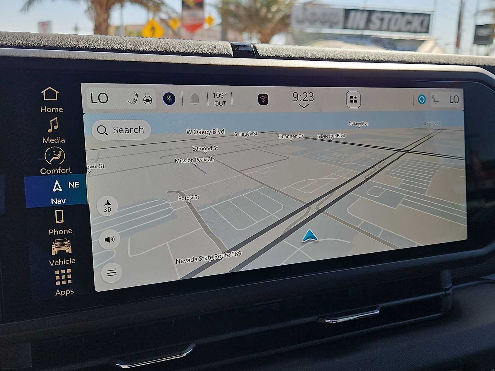 Thumbnail: 2025 Jeep Gladiator - 25