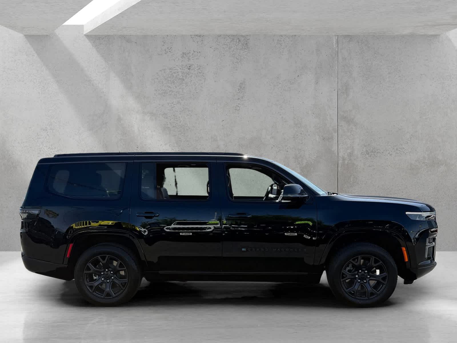 Thumbnail: 2026 Jeep Grand Wagoneer - 6