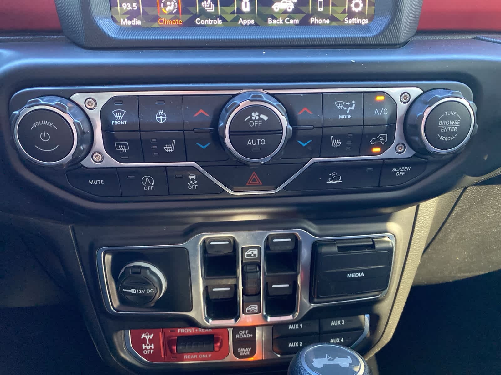 Thumbnail: 2021 Jeep Wrangler - 12