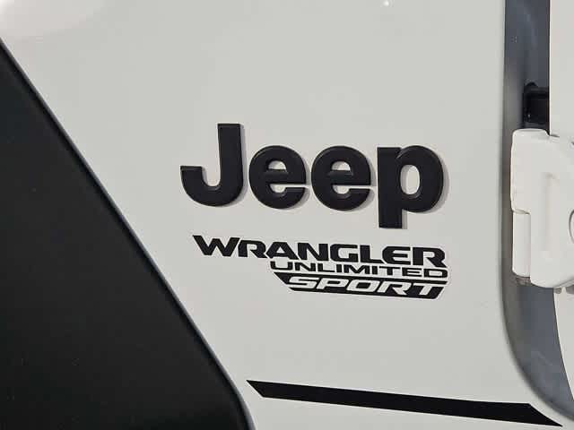 Thumbnail: 2021 Jeep Wrangler - 12