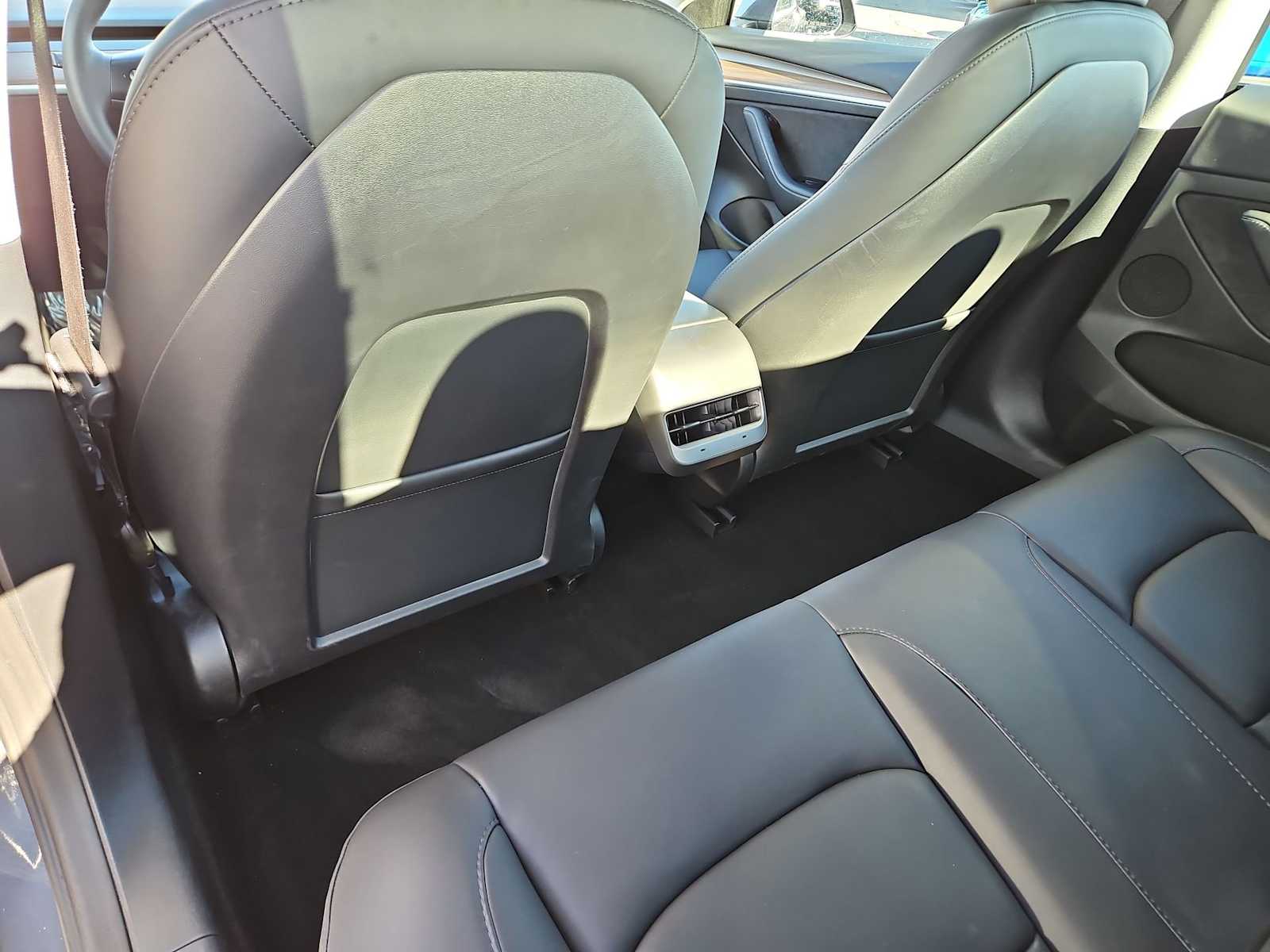 Thumbnail: 2023 Tesla Model 3 - 18