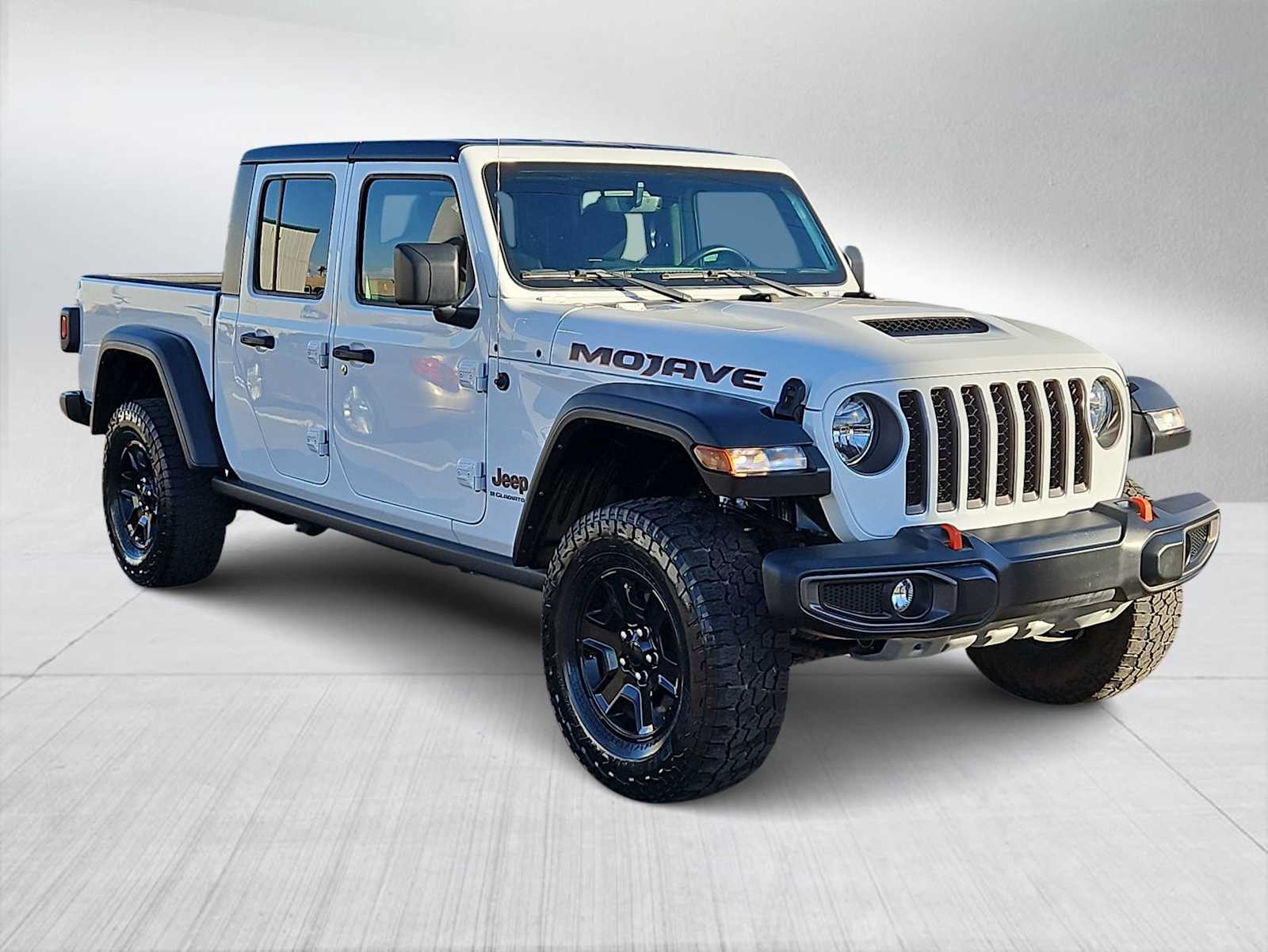 2023 Jeep Gladiator Mojave photo 2
