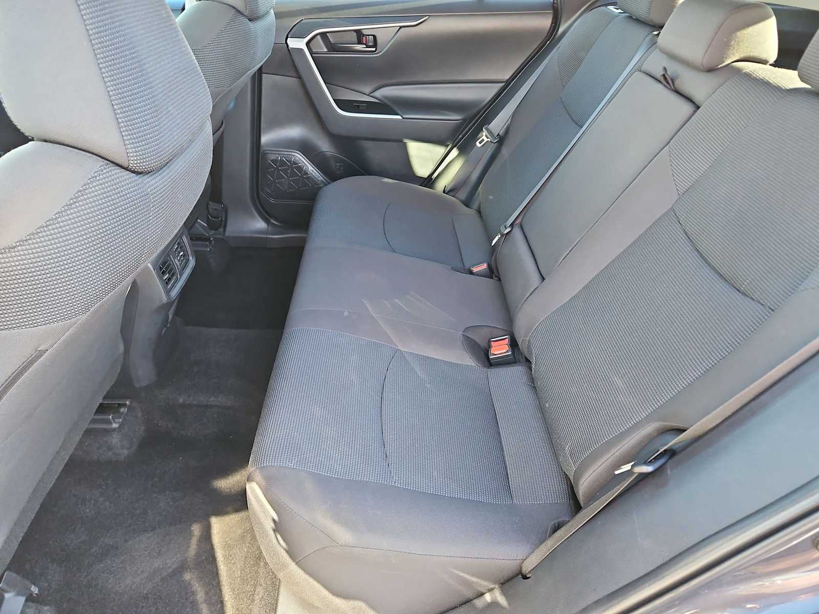 Thumbnail: 2024 Toyota RAV4 - 18