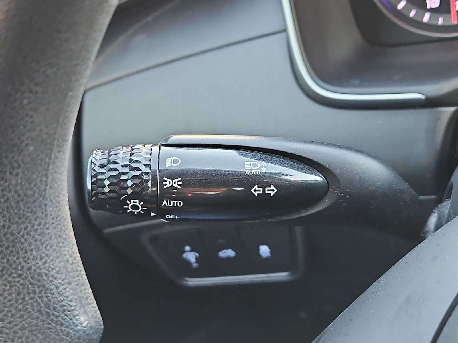 Thumbnail: 2023 Hyundai Santa Cruz - 25