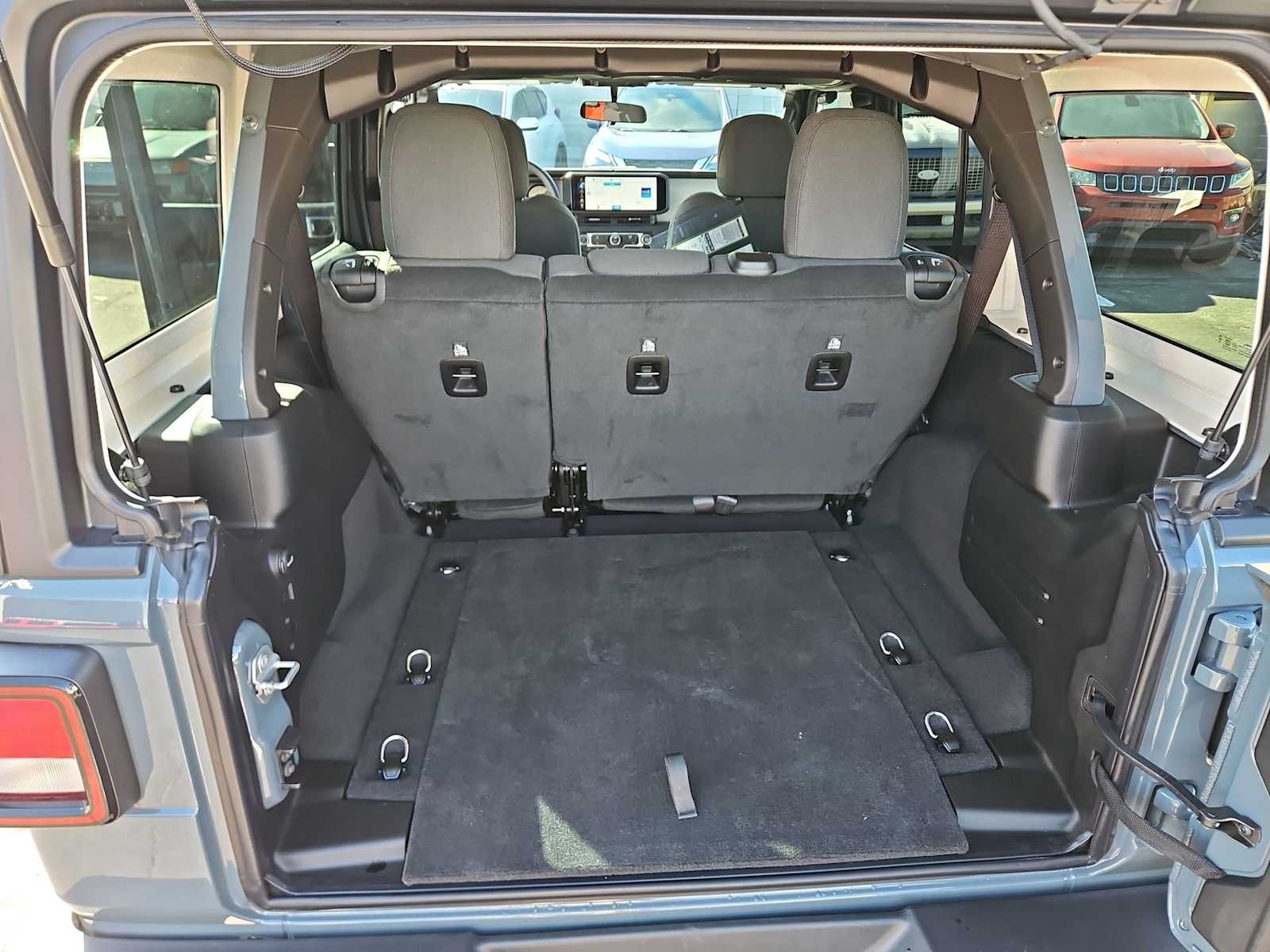 Thumbnail: 2026 Jeep Wrangler - 31