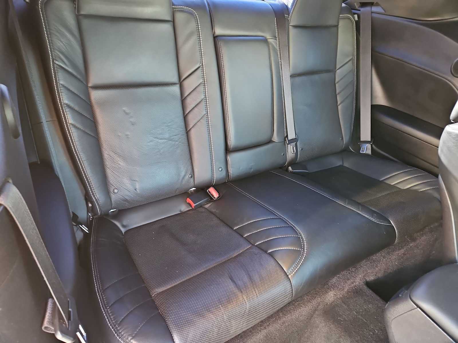 Thumbnail: 2016 Dodge Challenger - 18