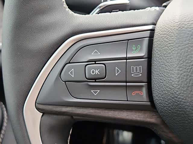 Thumbnail: 2026 Jeep Grand Cherokee - 23