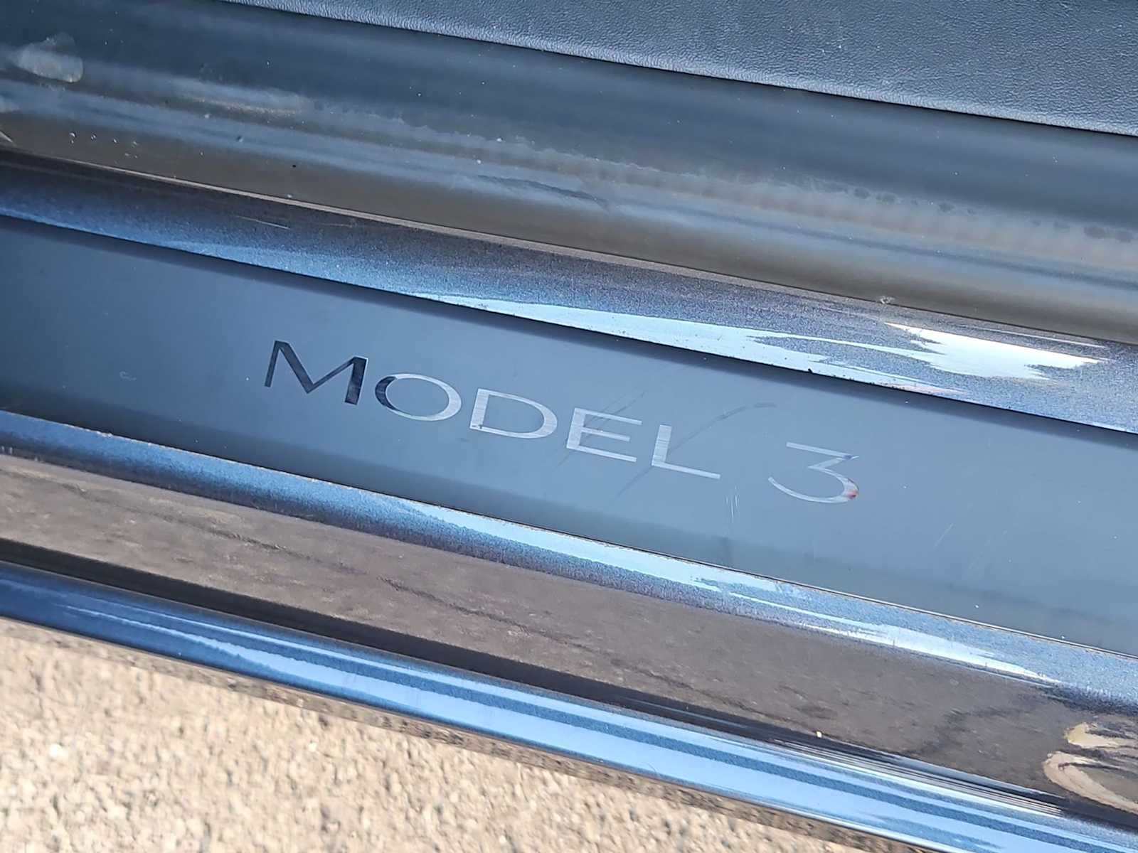 Thumbnail: 2023 Tesla Model 3 - 12