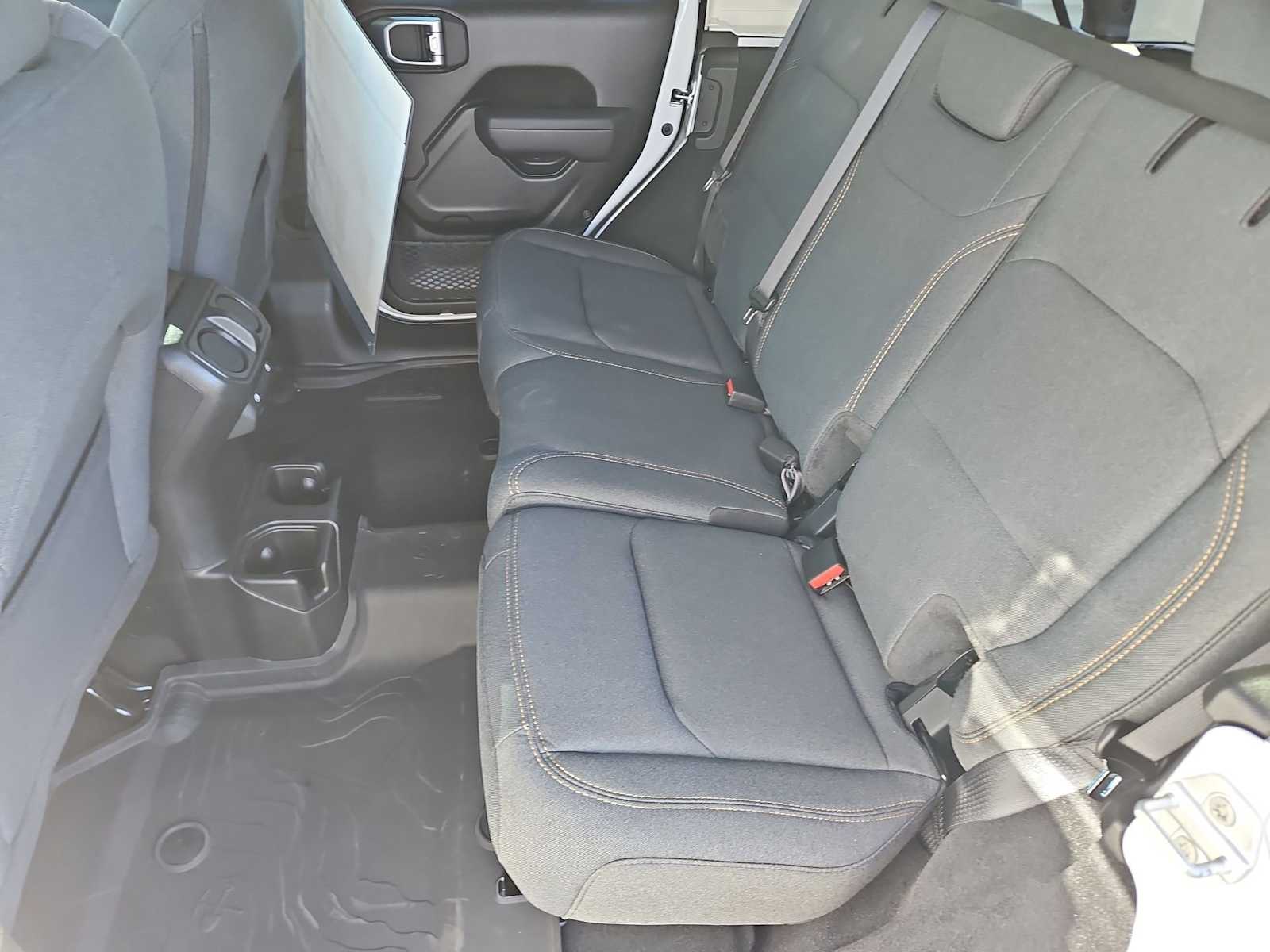 Thumbnail: 2026 Jeep Wrangler - 18