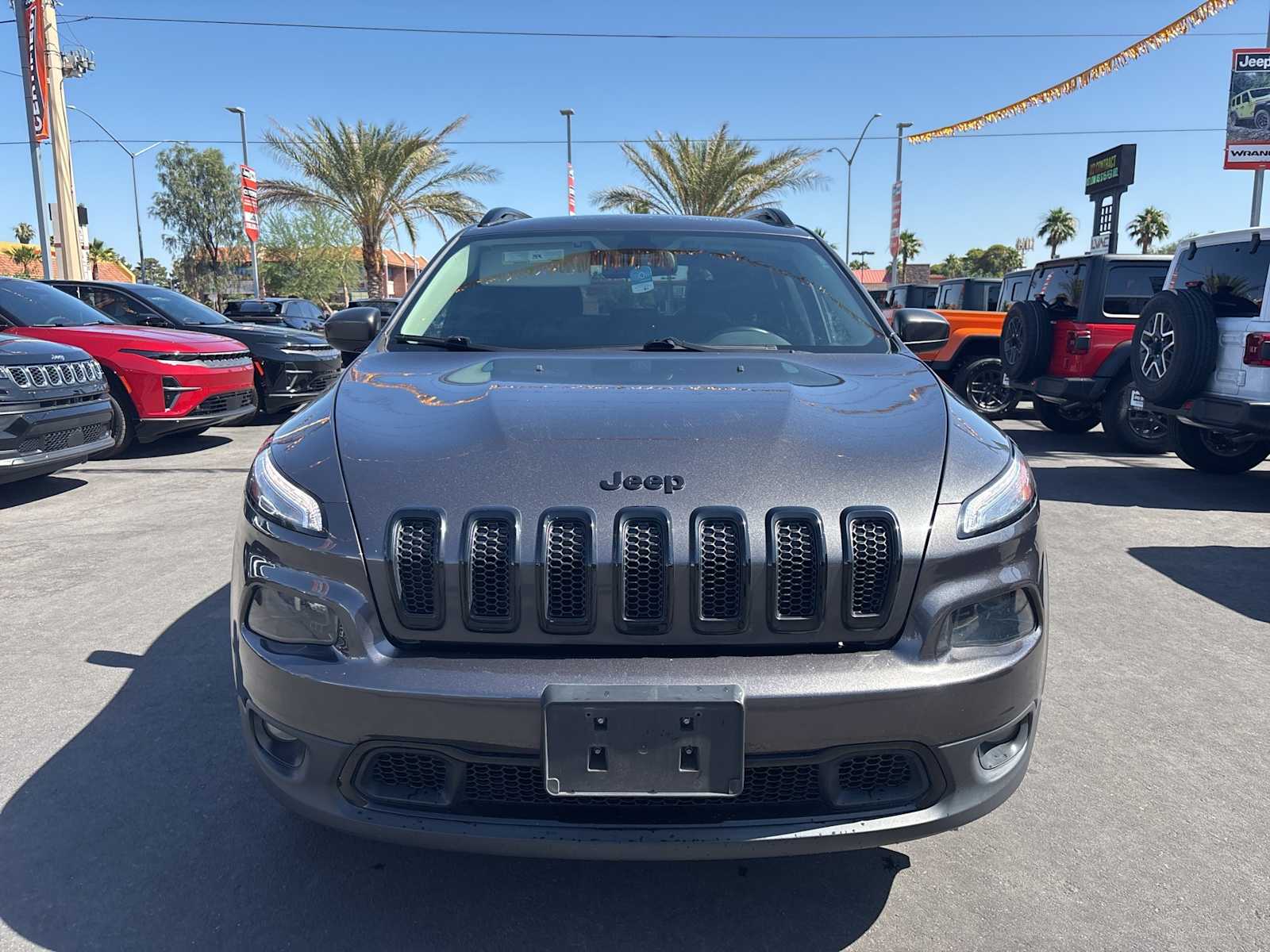 Thumbnail: 2018 Jeep Cherokee - 2