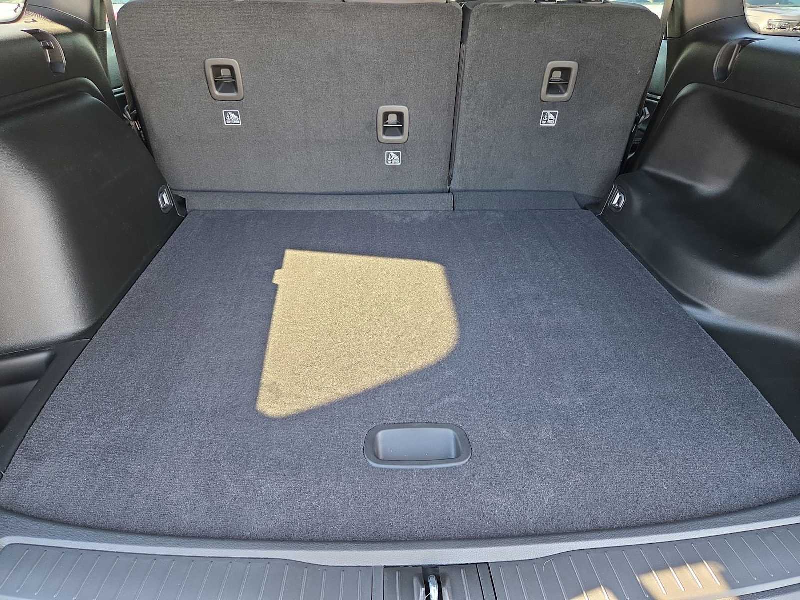 Thumbnail: 2025 Jeep Grand Cherokee - 33