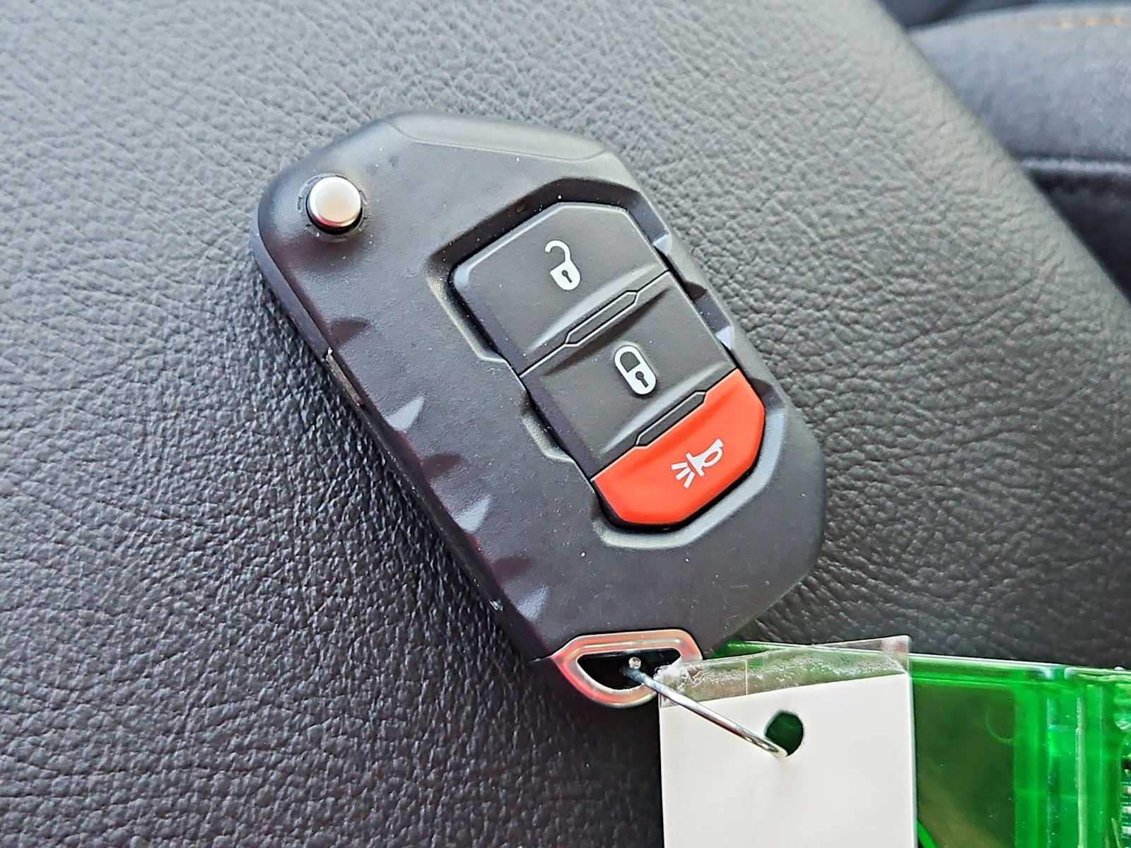 Thumbnail: 2026 Jeep Wrangler - 32