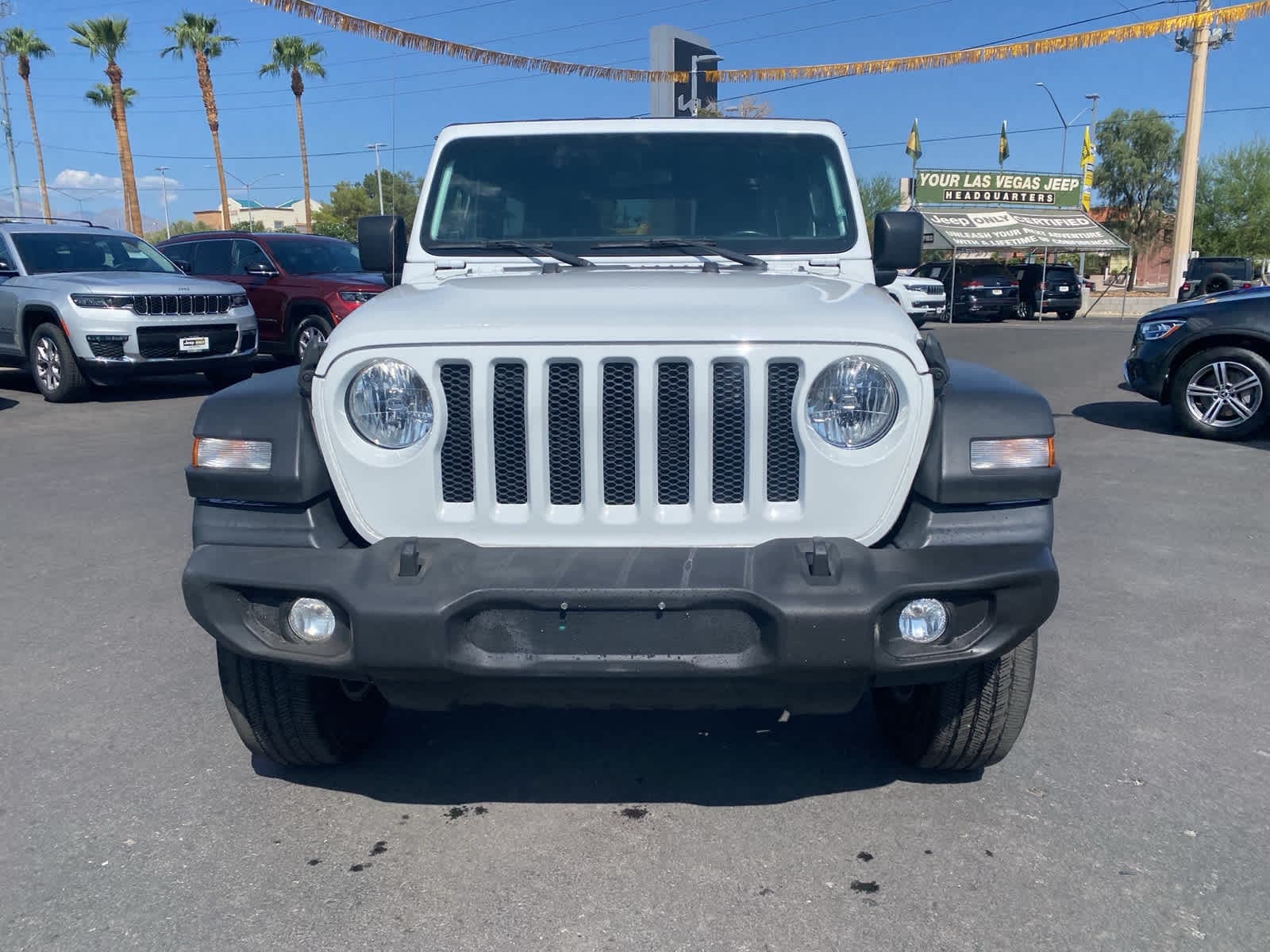 Thumbnail: 2021 Jeep Wrangler - 3