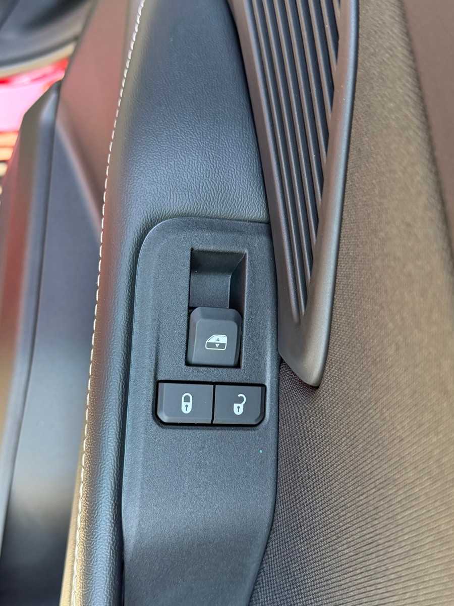 Thumbnail: 2026 Jeep Cherokee - 26