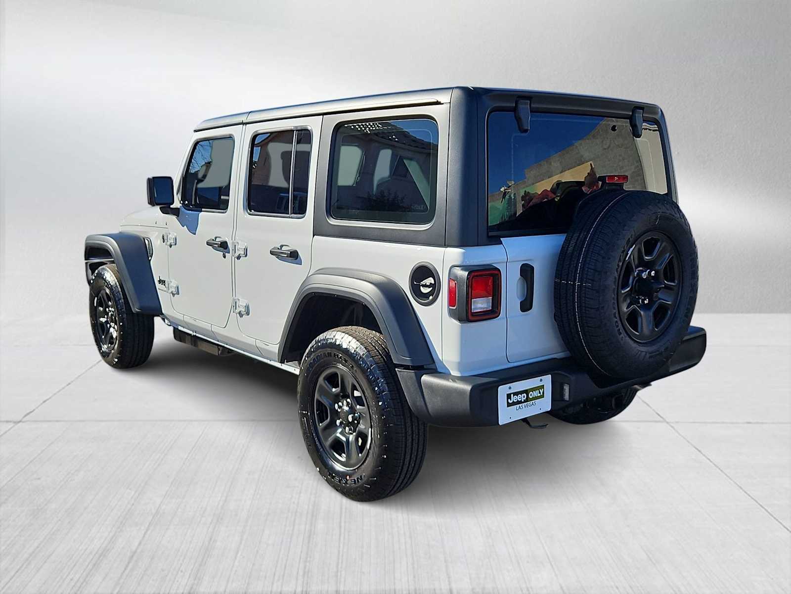Thumbnail: 2026 Jeep Wrangler - 6